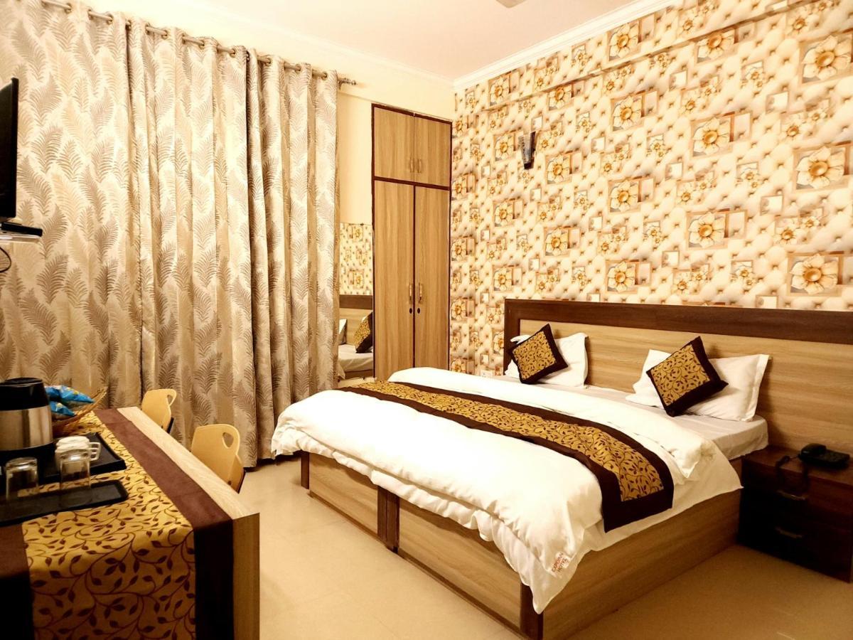 Hotel Sun Haven Greater Noida Exterior foto